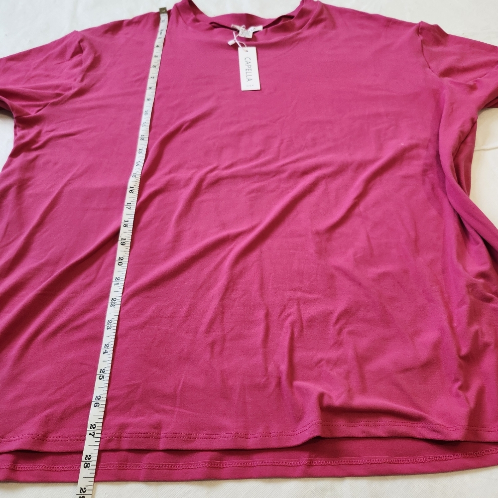 Capelle Loose Fit Top & Biker Short Set - Picture 10 of 12